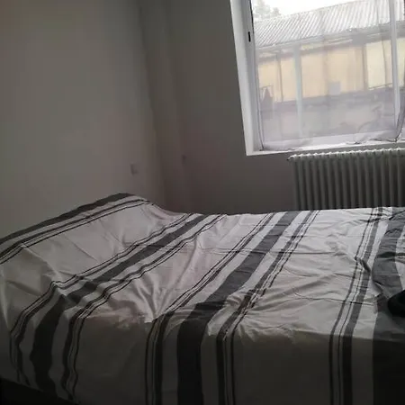 Le Elegance Du Centre Apartman