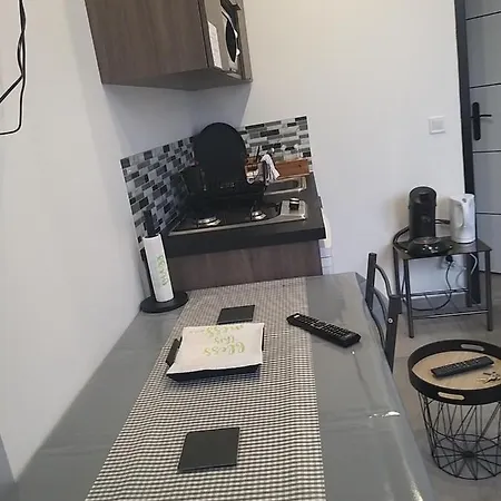 Le Elegance Du Centre